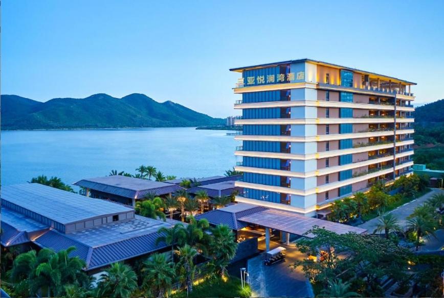 Narada Resort Hotel Sanya Pleasant Bay Екстериор снимка