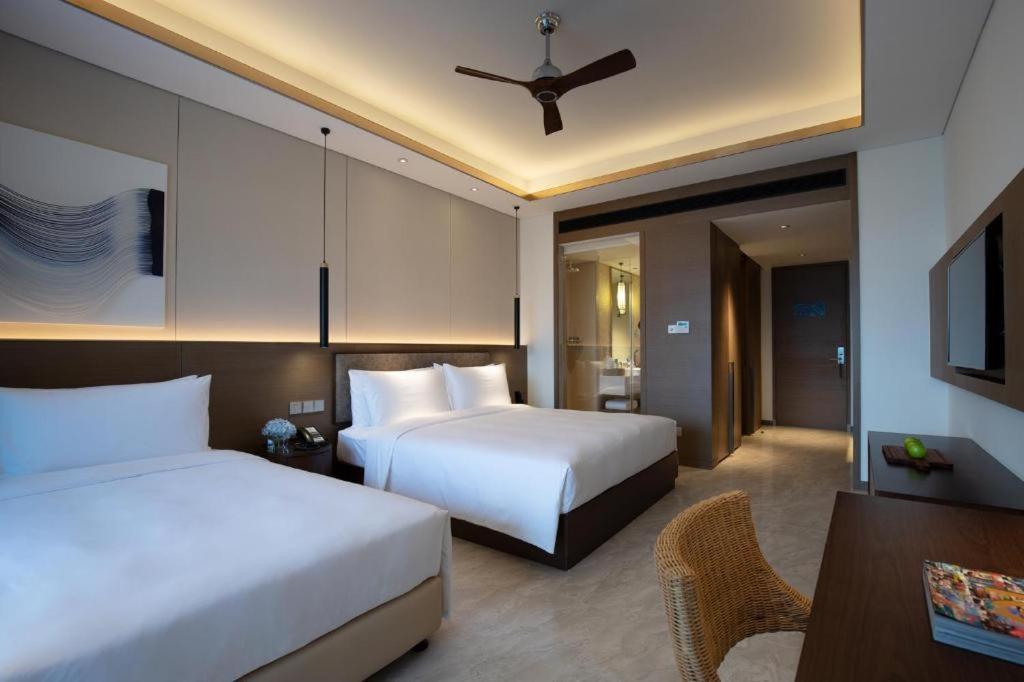 Narada Resort Hotel Sanya Pleasant Bay Екстериор снимка