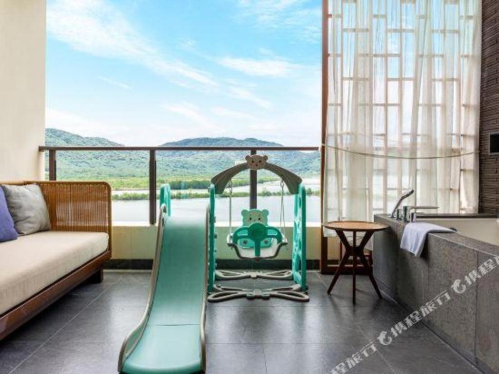 Narada Resort Hotel Sanya Pleasant Bay Екстериор снимка