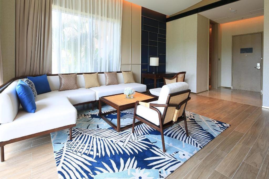 Narada Resort Hotel Sanya Pleasant Bay Екстериор снимка