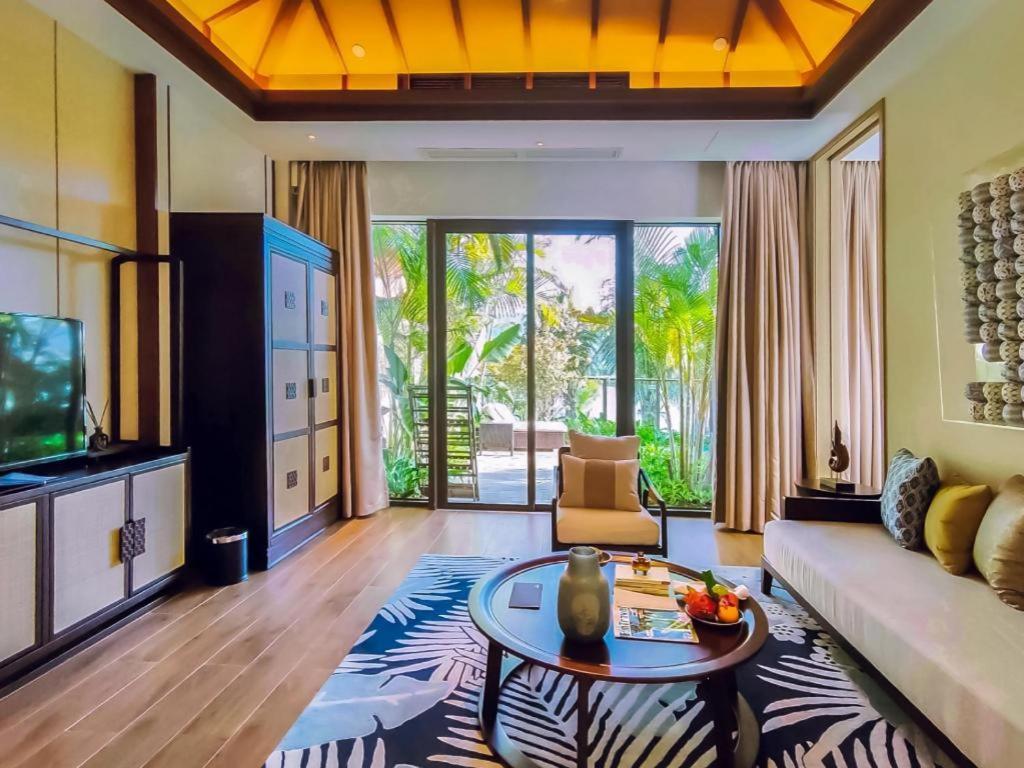 Narada Resort Hotel Sanya Pleasant Bay Екстериор снимка