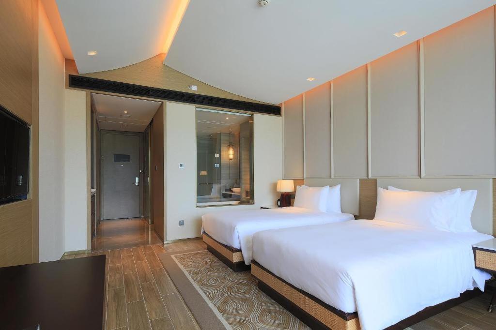 Narada Resort Hotel Sanya Pleasant Bay Екстериор снимка