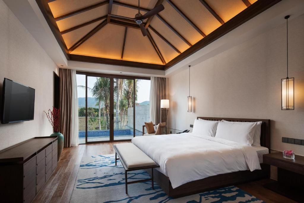 Narada Resort Hotel Sanya Pleasant Bay Екстериор снимка