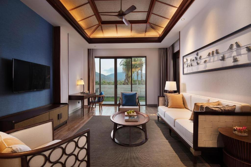 Narada Resort Hotel Sanya Pleasant Bay Екстериор снимка