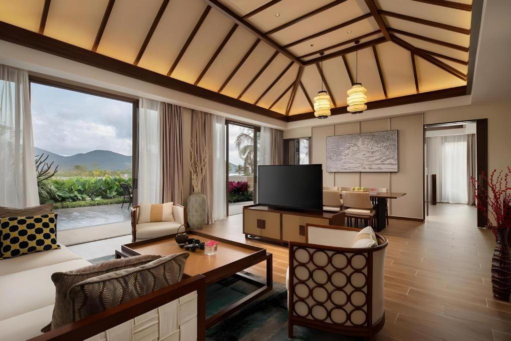 Narada Resort Hotel Sanya Pleasant Bay Екстериор снимка
